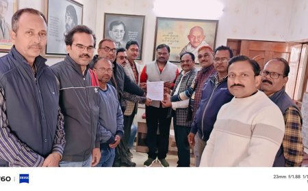 Sitapur : प्रधानमंत्री संबोधित ज्ञापन सांसद प्रतिनिधि को सौंपा- रवींद्र