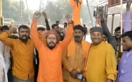 Sant Kabir Nagar : बंगाल में बाबरी मस्जिद शिलान्यास पर संत कबीर नगर में बजरंग दल का विरोध, जिला संयोजक ने दी चेतावनी