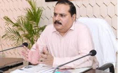 Lucknow: मतदाता सूची के विशेष प्रगाढ़ पुनरीक्षण की अवधि 15 दिन बढ़ी, अंतिम प्रकाशन अब 28 फरवरी 2026 को। 