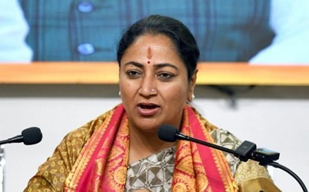 राजधानी दिल्ली के पटल पर दो और जिले जुड़े, 11 से बढ़कर 13 राजस्व जिलों का गठन, सीएम रेखा गुप्ता ने कहा- 10 महीनों में पुरानी समस्या का स्थायी समाधान। 