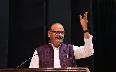 Lucknow : SGPGI के 42वें स्थापना दिवस समारोह में उप मुख्यमंत्री ब्रजेश पाठक ने दी शुभकामनाएं