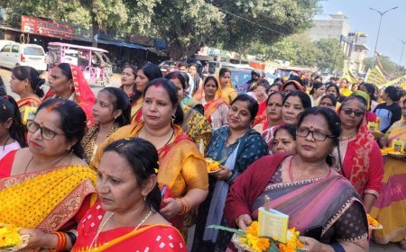 Gonda : गीता गोष्ठी के रजत जयंती समारोह में भगवद्गीता से कर्म योद्धा बनने की प्रेरणा