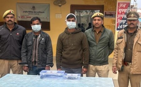 Hardoi : सांडी पुलिस ने दो बदमाशों को अवैध हथियारों के साथ पकड़ा