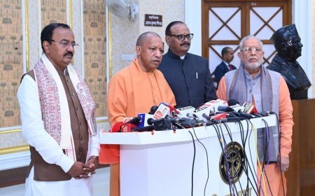 Lucknow: शीतकालीन सत्र के प्रारंभ से पहले मुख्यमंत्री योगी ने सपा सुप्रीमो अखिलेश यादव पर कसा तंज। 