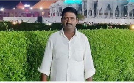 Lakhimpur : लखीमपुर खीरी में कोहरे के कारण ट्रैक्टर-ट्रॉली पलटी, चालक की मौत, ग्रामीणों ने हादसे पर जताया शक