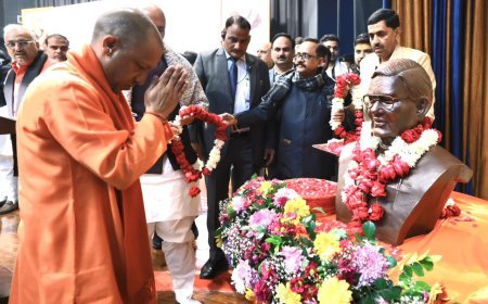 Lucknow : अटल स्मृति- श्रीगोरक्षपीठ के प्रति थी गहरी श्रद्धा, महंत अवेद्यनाथ से था आत्मीय नाता