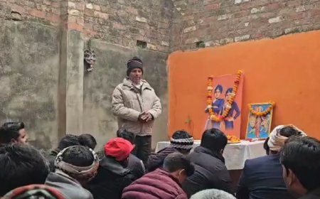 Sambhal : विश्व हिंदू शक्ति संगठन ने वीर बाल दिवस कार्यक्रम का किया आयोजन