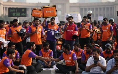 31 दिसम्बर को गिग वर्कर्स करेंगे देशव्यापी हड़ताल, डिलीवरी सेवाएं प्रभावित होने की आशंका, भेदभाव खत्म करने और सभी को बराबर काम करने की मांग। 