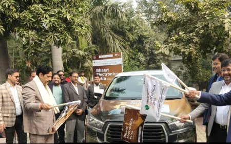 Ghaziabad : इलेक्ट्रॉनिक्स विनिर्माण को नई गति देने हेतु गाजियाबाद से भारत इलेक्ट्रॉनिक्स यात्रा का शुभारंभ