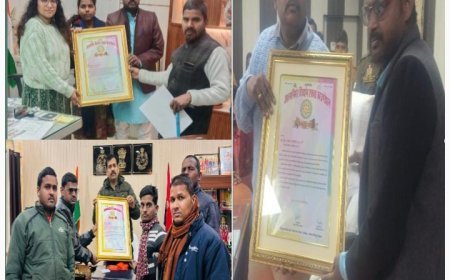 Sitapur : आत्मनिर्भर दिव्यांग एकता फाउंडेशन ने जिलाधिकारी, एसपी और सीडीओ को किया सम्मानित