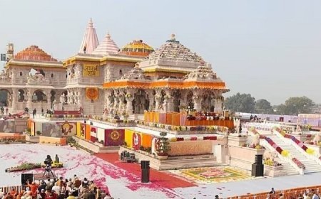 राम मंदिर प्राण प्रतिष्ठा की दूसरी प्रतिष्ठा द्वादशी आज, अयोध्या में हो रहा भक्ति और उत्सव का उल्लास।