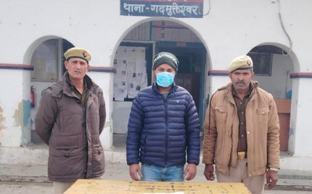 Hapur: हापुड़ पुलिस ने पकड़ा साइबर ठग: 74 लाख से अधिक की धोखाधड़ी, आरोपी जेल भेजा गया।