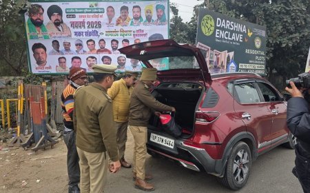 Hapur: नववर्ष की पूर्व संध्या पर पुलिस की सघन वाहन चेकिंग, सुरक्षा व्यवस्था चाक-चौबंद। 