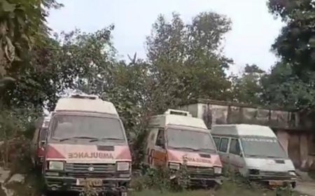 Gonda : हलधरमऊ सीएचसी में लापरवाही और भ्रष्टाचार के आरोप, तबादला आदेश बेअसर