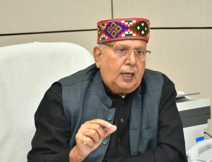 Lucknow: कृषि मंत्री सूर्य प्रताप शाही बोले- प्रदेश में उर्वरकों की कोई कमी नहीं, किसानों को मिल रही भरपूर सुविधाएं