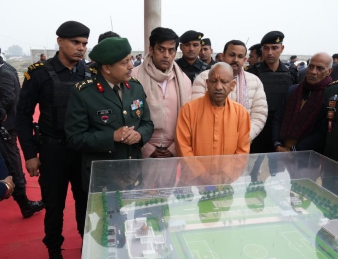 Gorakhpur : सीएम ने किया निर्माणाधीन एनसीसी ट्रेनिंग एकेडमी का निरीक्षण, कहा- कार्य में लाएं तेजी, गुणवत्ता का रखें विशेष ध्यान