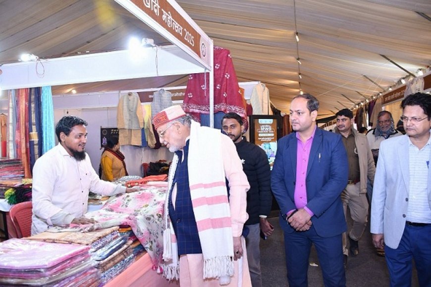 Lucknow: खादी महोत्सव में 3.20 करोड़ की रिकॉर्ड बिक्री, पिछले वर्ष से 42% की वृद्धि। 