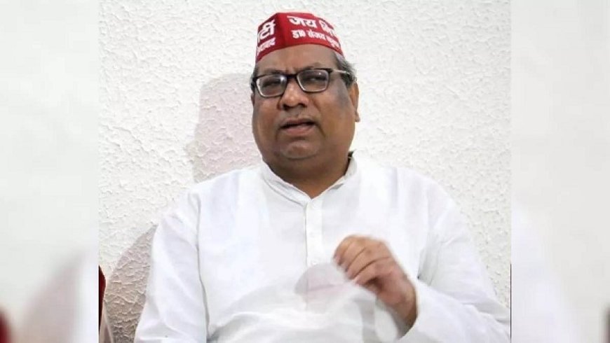 मंत्री संजय निषाद के 'दलाल' बयान पर करणी सेना के जिला अध्यक्ष ने निषाद की जीभ 'काटकर लाने' वाले को पांच लाख 51 हजार रुपये इनाम देने की घोषणा की। 