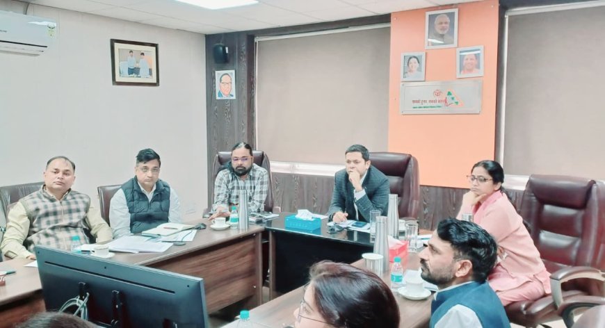 Lucknow : मिशन निदेशक पुलकित खरे की अध्यक्षता में कौशल विकास मिशन अधिकारियों की कैपेसिटी बिल्डिंग वर्कशॉप आयोजित