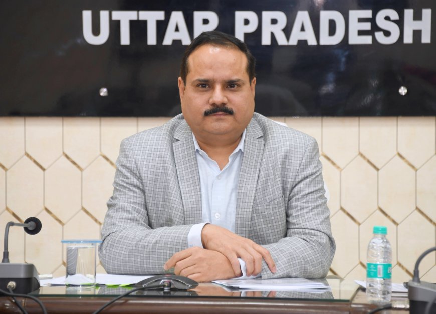 Lucknow : मृतक, शिफ्टेड, अनुपस्थित मतदाताओं की बीएलओ पुनः गहन जांच करें, इस कार्य में बीएलए का भी लें सहयोग - मुख्य निर्वाचन अधिकारी नवदीप रिणवा