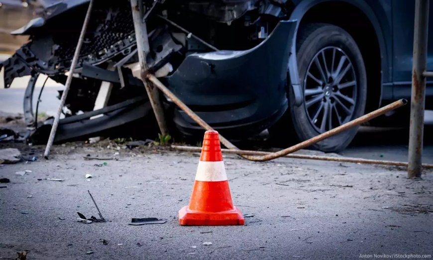 छत्तीसगढ़ के जशपुर में भयावह सड़क हादसा- तेज रफ्तार कार की ट्रेलर से जोरदार टक्कर, पांच दोस्तों की मौके पर मौत