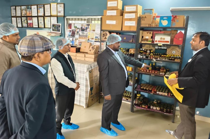 Lucknow : एपीडा व न्यूजीलैंड प्रतिनिधिमण्डल ने शहद उत्पादक क्षेत्रों का किया निरीक्षण, तकनीकी सहयोग से यूपी के शहद को मिलेगा वैश्विक बाजार