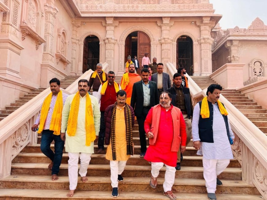 Ayodhya : परिवहन मंत्री दयाशंकर सिंह ने किया 1251 कुंडीय महायज्ञ की यज्ञशाला का भूमि पूजन