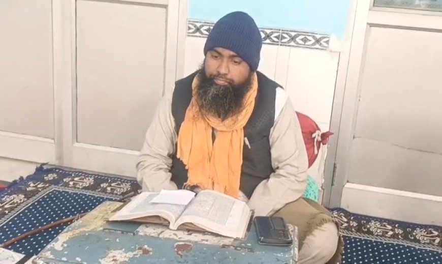 Sambhal: बाबर मजहबी रहनुमा नहीं, उसके नाम पर मस्जिद क्यों? बंगाल चुनाव से पहले मस्जिद की नींव दाल में कुछ काला है- मुफ्ती आलम रज़ा नूरी