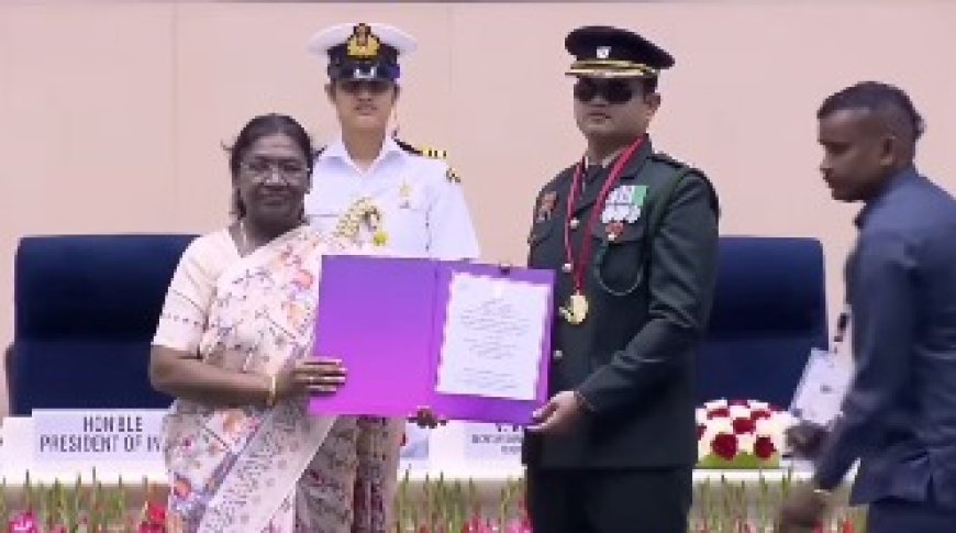 आंखें गयीं लेकिन नहीं गया तो उनका हौसला, पढिये अंधेरे को चुनौती देकर इतिहास रचने वाले भारतीय सेना के लेफ्टिनेंट कर्नल सी. द्वारकेश के शौर्य की असली कहानी। 