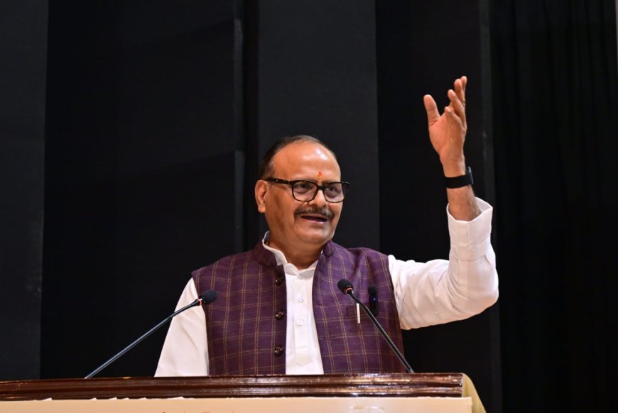 Lucknow : SGPGI के 42वें स्थापना दिवस समारोह में उप मुख्यमंत्री ब्रजेश पाठक ने दी शुभकामनाएं