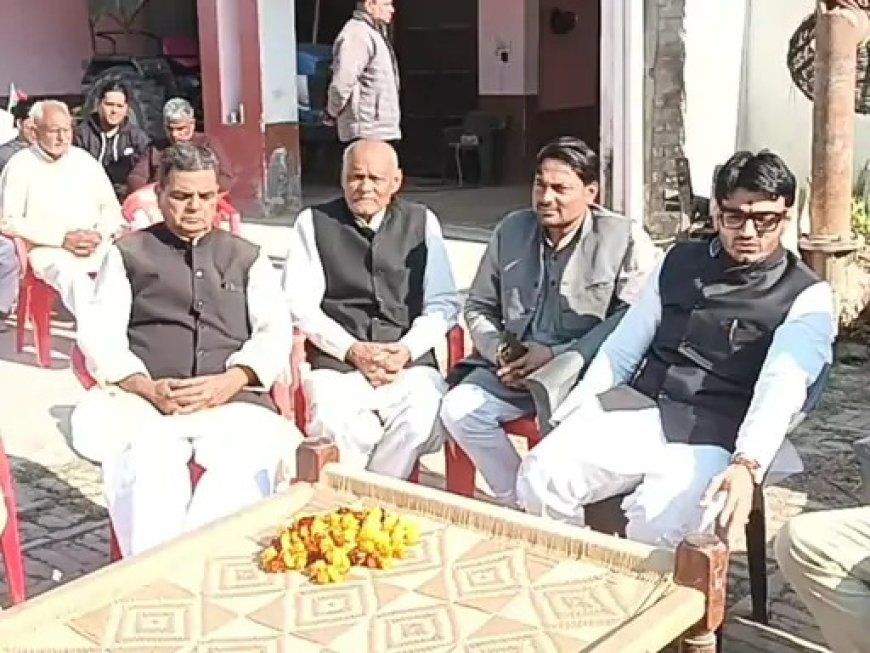 Deoband : देवबंद में राष्ट्रवादी नवनिर्माण दल के अध्यक्ष श्रीकांत त्यागी ने किया गांवों का दौरा