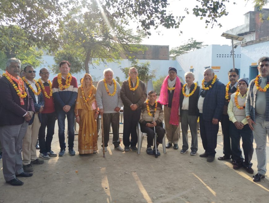 Hathras : सासनी विद्यापीठ इंटर कॉलेज की प्रबंध समिति का चुनाव निर्विरोध संपन्न, अशोक कुमार रावत बने अध्यक्ष और डॉ. लोकेश शर्मा प्रबंधक