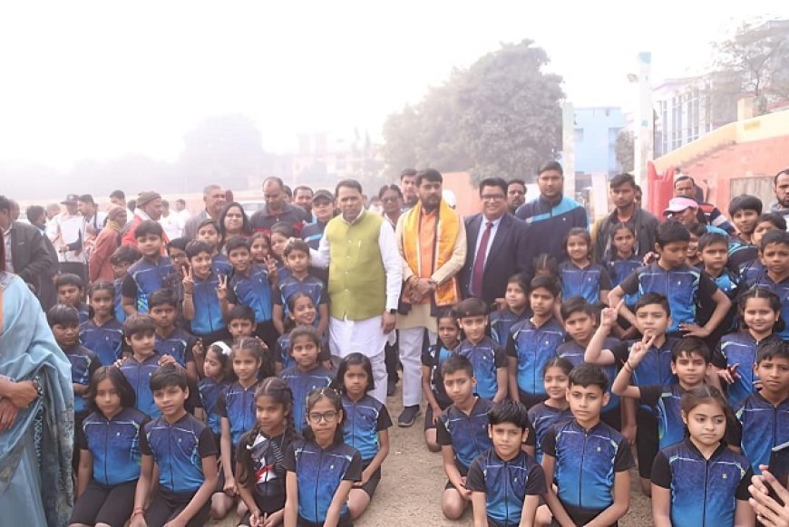 अलीगढ़ में गूंजा दिव्यांगों का जोश: तीन दिवसीय दिव्य खेल महोत्सव-2025 का मंत्री नरेंद्र कश्यप ने किया उद्घाटन।