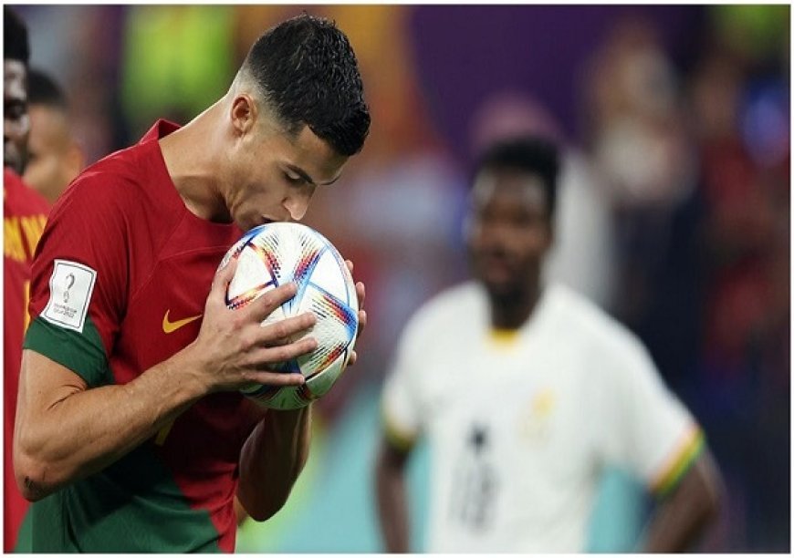 रोनाल्डो का पीठ से चमत्कारिक गोल भी अल-नस्र को जीत नहीं दिला सका! विजनाल्डम के दो गोलों से अल-एत्तिफाक ने 2-2 ड्रॉ पर रोका, 10 मैचों की जीत का सिलसिला टूटा। 