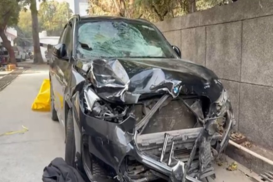 नोएडा में तेज रफ्तार BMW का कहर: एलिवेटेड रोड के नीचे साइकिल सवार की चपेट में मौत, दो टुकड़ों में बिखरी साइकिल।