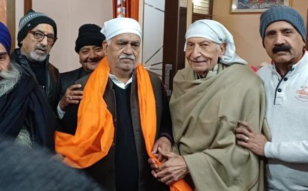 Deoband : प्रभात फेरी में संगत की रौनक बढ़ी, प्रकाश पर्व पर उत्साह