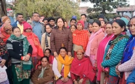 Uttrakhand : मसूरी में पटरी व्यापारियों का 13 दिन पुराना धरना समाप्त