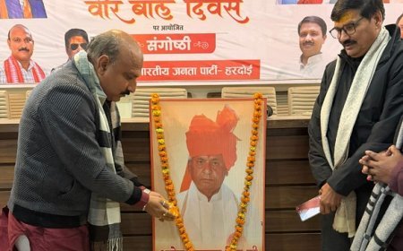 Hardoi: भाजपा जिला कार्यालय में स्वर्गीय कल्याण सिंह की जयंती पर श्रद्धांजलि सभा आयोजित। 