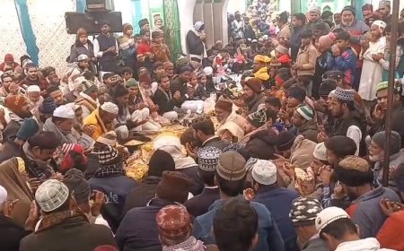 Sambhal: दादा मियां के मजार पर शांतिपूर्ण ढंग से संपन्न हुआ अख्तर हुसैन मियां का सालाना उर्स। 