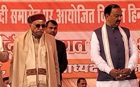 Unnao : सुल्तानपुर में लोकतंत्र सेनानी परशुराम कटियार की जन्म शताब्दी समारोह में उपमुख्यमंत्री केशव प्रसाद मौर्य ने कांग्रेस पर साधा निशाना