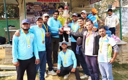 Pratapgarh : प्रतापगढ़ में सद्भावना कप क्रिकेट फाइनल- क्रीड़ा भारती ने डॉक्टर्स 11 को हराकर जीता खिताब