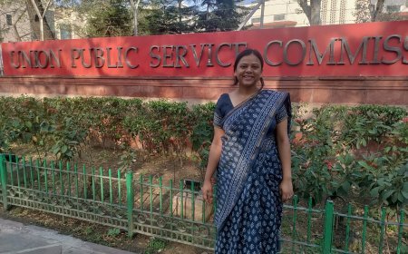 Hathras : हाथरस की शिवानी आर्य का भारतीय सूचना सेवा में चयन, बनीं राजपत्रित अधिकारी