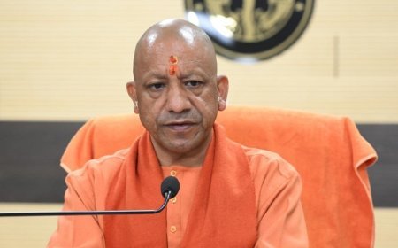 Kashi: निशाने पर कांग्रेस, सीएम बोले: मंदिरों को तोड़ने के एआई जेनरेटेड वीडियो दिखाकर फैलाया जा रहा है झूठ।