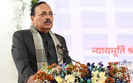 यूपी के प्रशंसक बने मुख्य न्यायाधीश: मुक्त कंठ से यूपी को सराहा, कहा - जिस भी प्रदेश में जाऊंगा, यूपी सरकार का उदाहरण दूंगा।