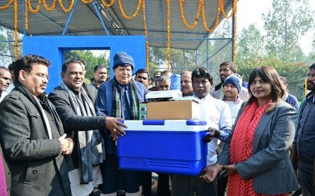 Sitapur: केवीके कटिया में 'मछली बैंक' का भव्य शुभारंभ: मंत्री सूर्य प्रताप शाही ने सराहा ग्रामीण विकास का 'नवाचारी इंजन'। 