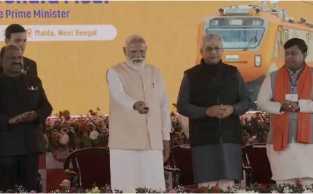 पीएम मोदी ने असम में दो अमृत भारत एक्सप्रेस ट्रेनों को हरी झंडी दिखाई, दिल्ली और उत्तर प्रदेश से कनेक्टिविटी मजबूत करने की दिशा में बड़ा कदम