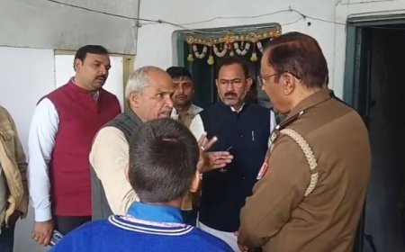 Ambedkarnagar : अंबेडकरनगर के गांधी आश्रम में शिक्षिका की गला रेतकर हत्या, पति हिरासत में