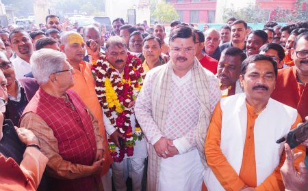 Ayodhya : एक दशक बाद संजय सिंह राजू सहकारी ग्राम विकास बैंक के अध्यक्ष निर्वाचित