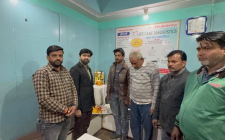 Hardoi : वरिष्ठ पत्रकार अखिलेश सिंह को दी गई श्रद्धांजलि, पत्रकारिता जगत में शोक की लहर