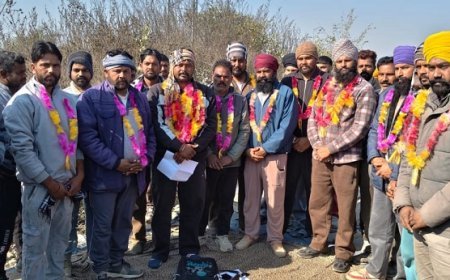 Bajpur: बंजारी गेट द्वितीय के अध्यक्ष सतनाम सिंह उपाध्यक्ष रनजीत सिंह सचिन हरकेश सिंह केशी वने। 